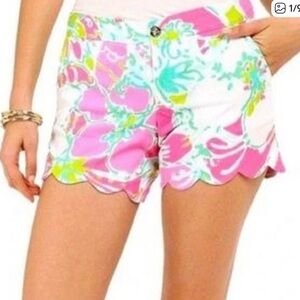 Lilly Pulitzer Buttercup Scalloped Flamingo Don’t Give a Cluck Shorts Size 6